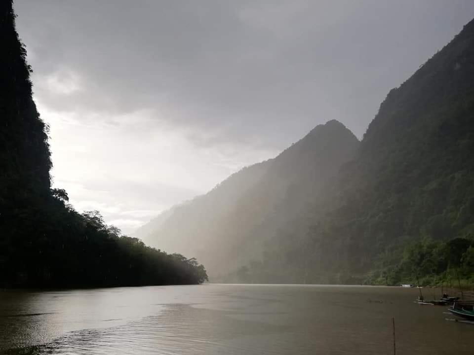 Ou River House Nongkhiaw المظهر الخارجي الصورة